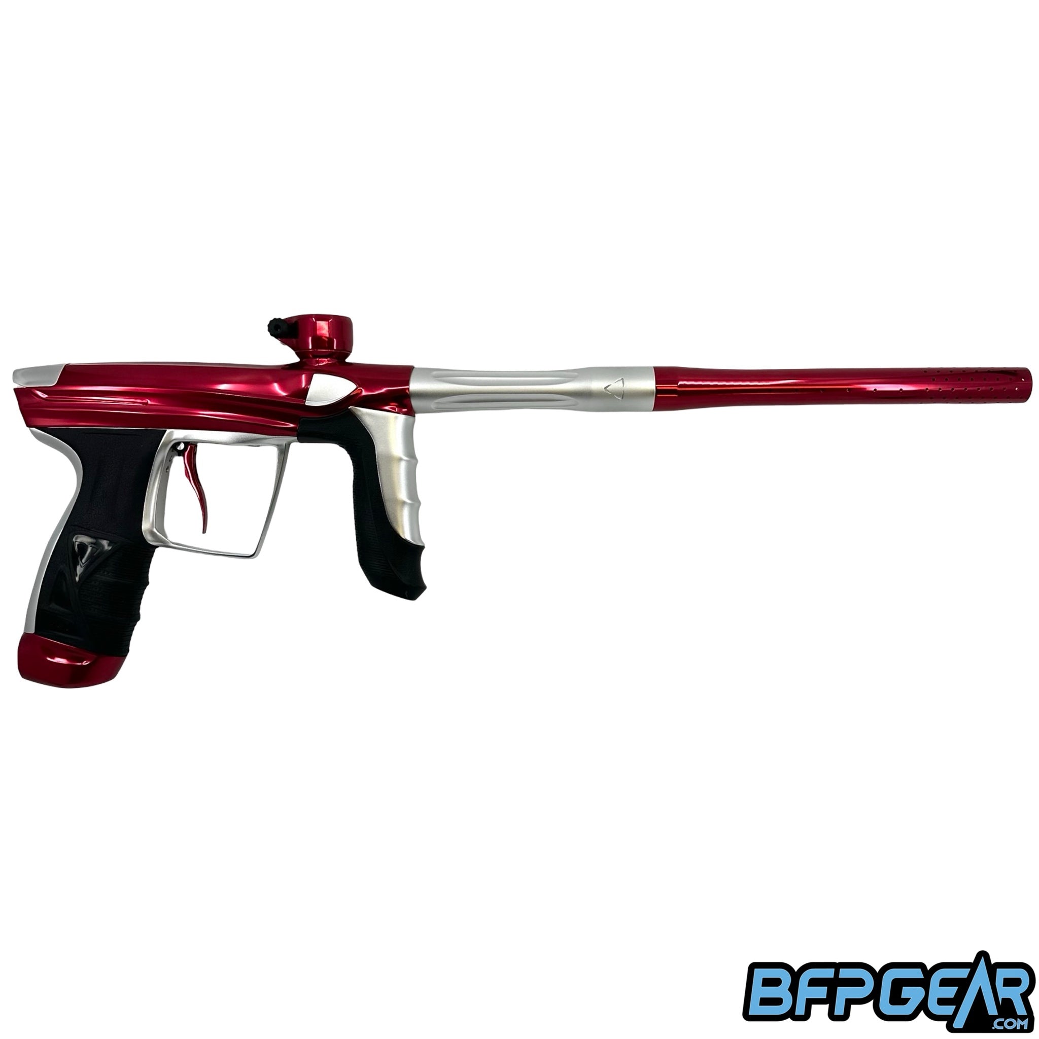 The DLX Luxe AIRE in polished red and dust white.