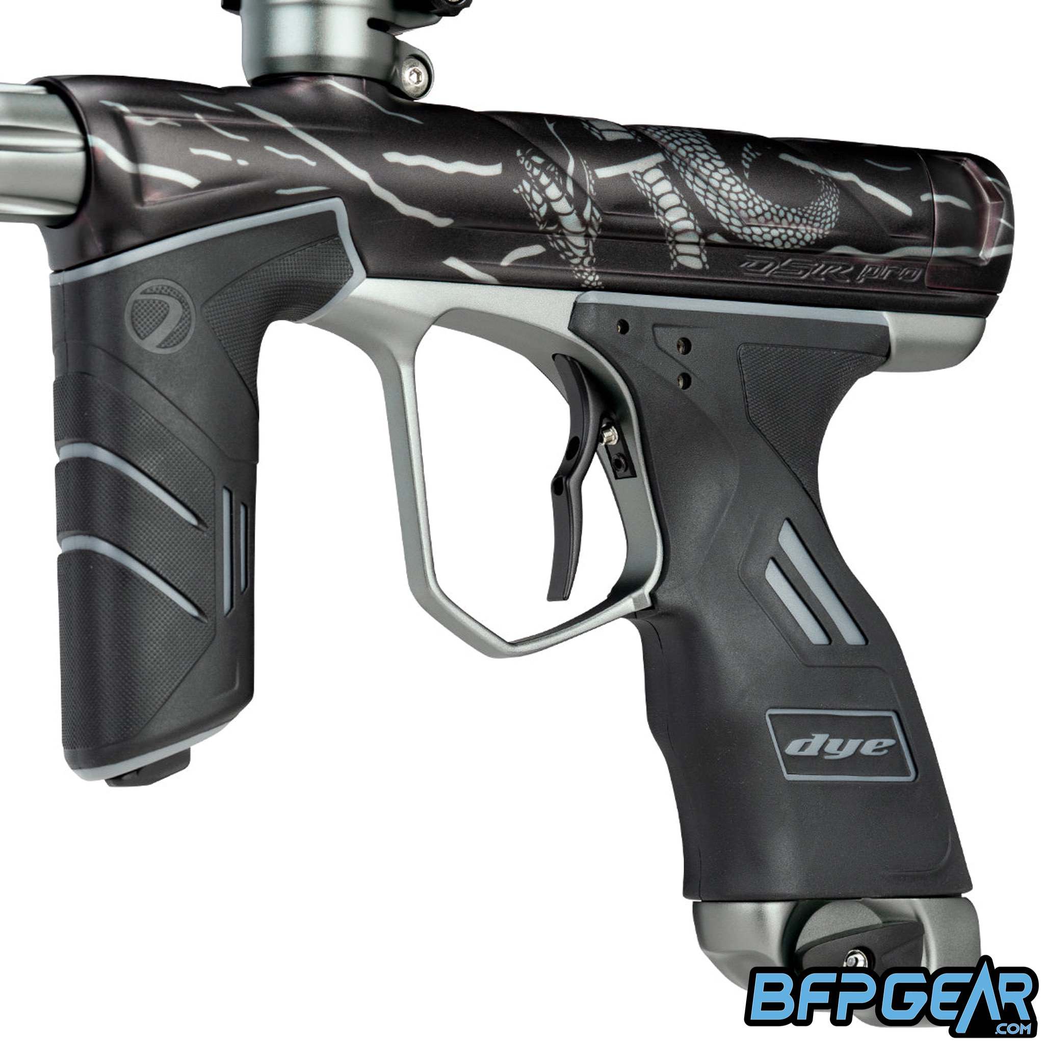 An up close shot of the grey snakeskin pattern.