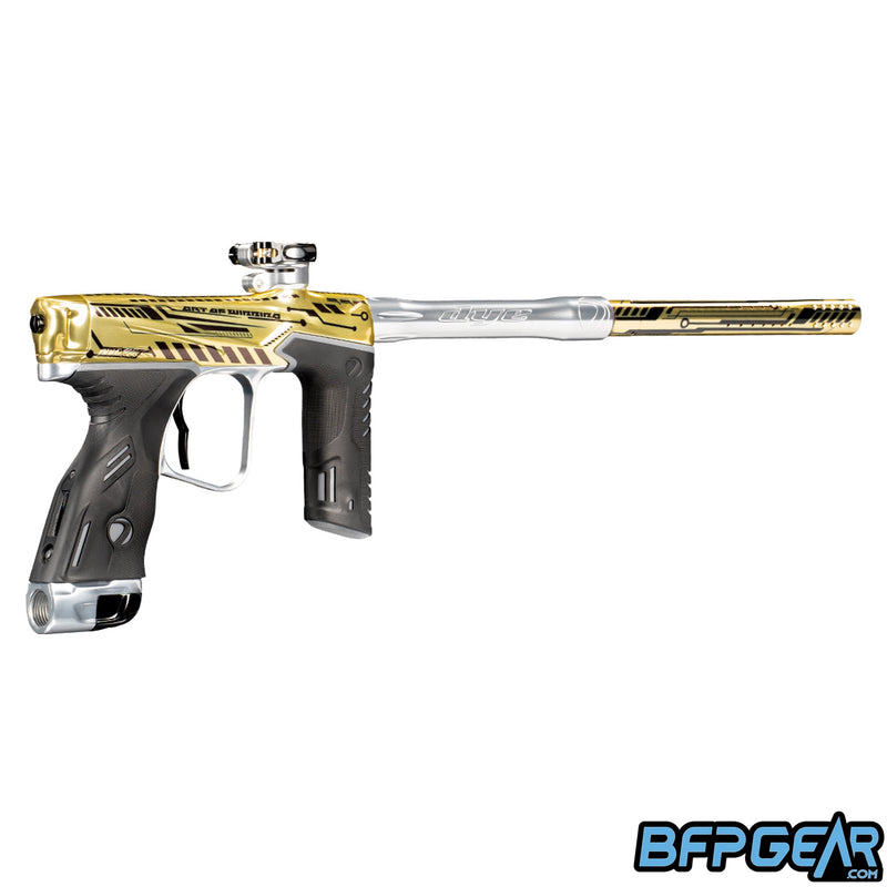 The Dye MXR in the Cyber PGA pattern. Gloss gold and silver with a symmetrical cyberpunk style.