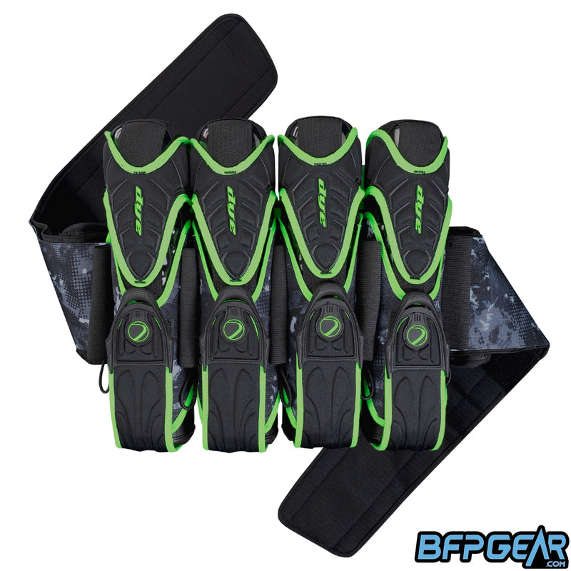 The Dye Assault harness in the 4+5 configuration. 4 main pod sleeves with 5 extra sleeves to hold more pods. Comes in Dyecam Black and Lime