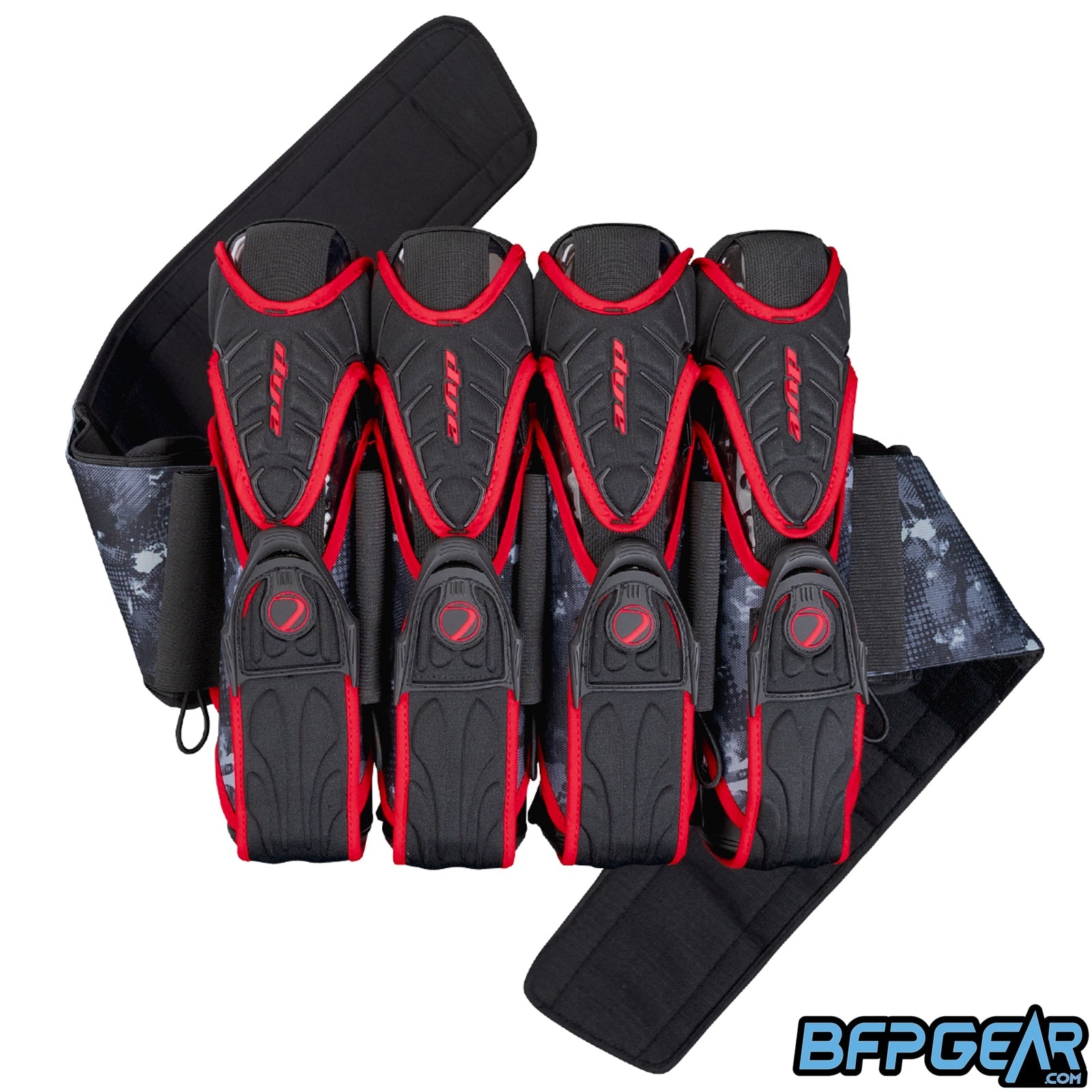 The DYE Assault Harness, 4+5 configuration in Dyecam and Red.