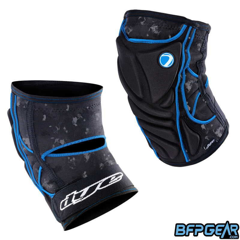 Dye Performance Knee Pads in cyan and dye cam black