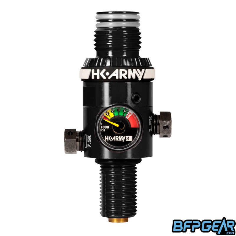 The HP8 regulator in black. Comes with a color coded air gauge. 
