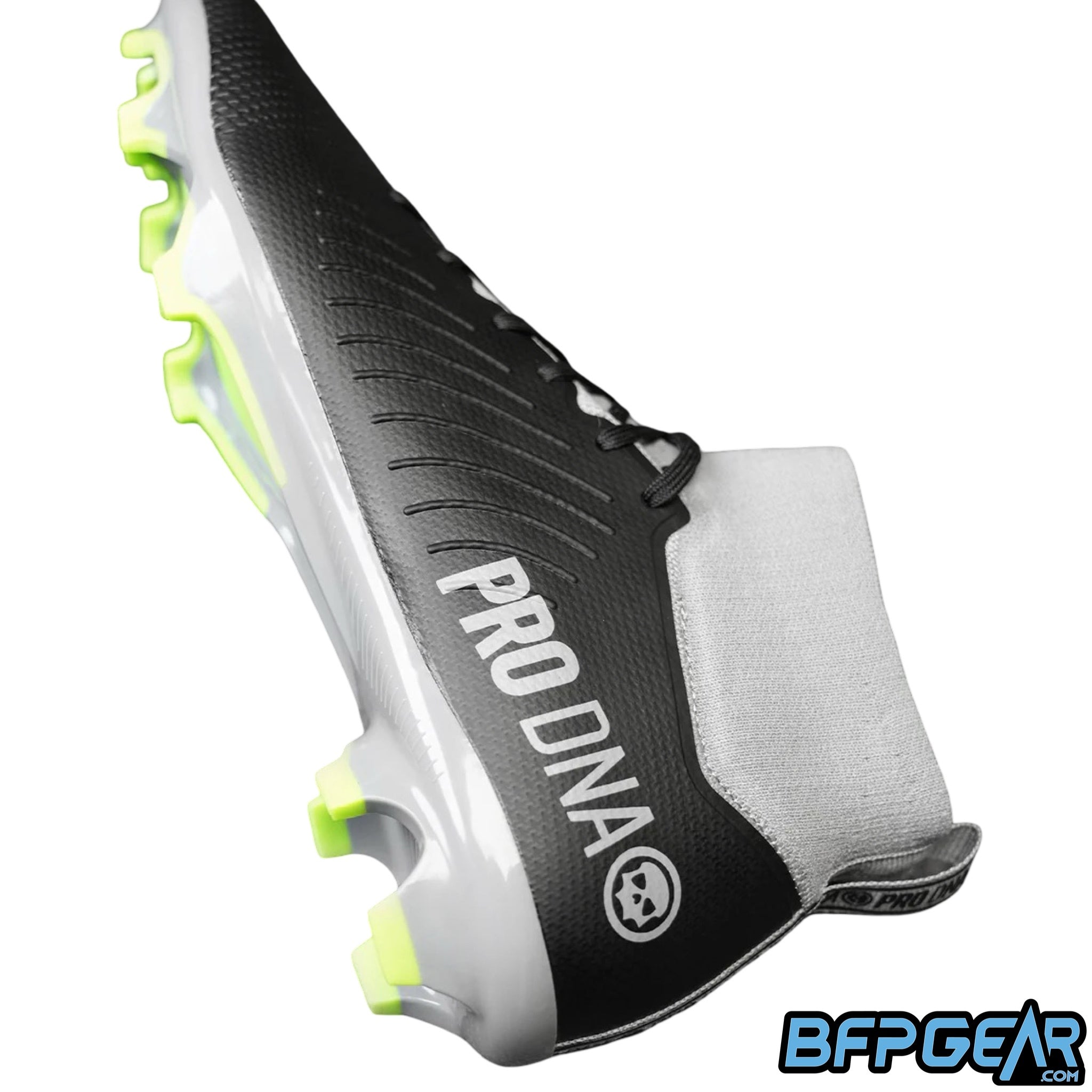 Pro DNA Tournament Pro Cleats