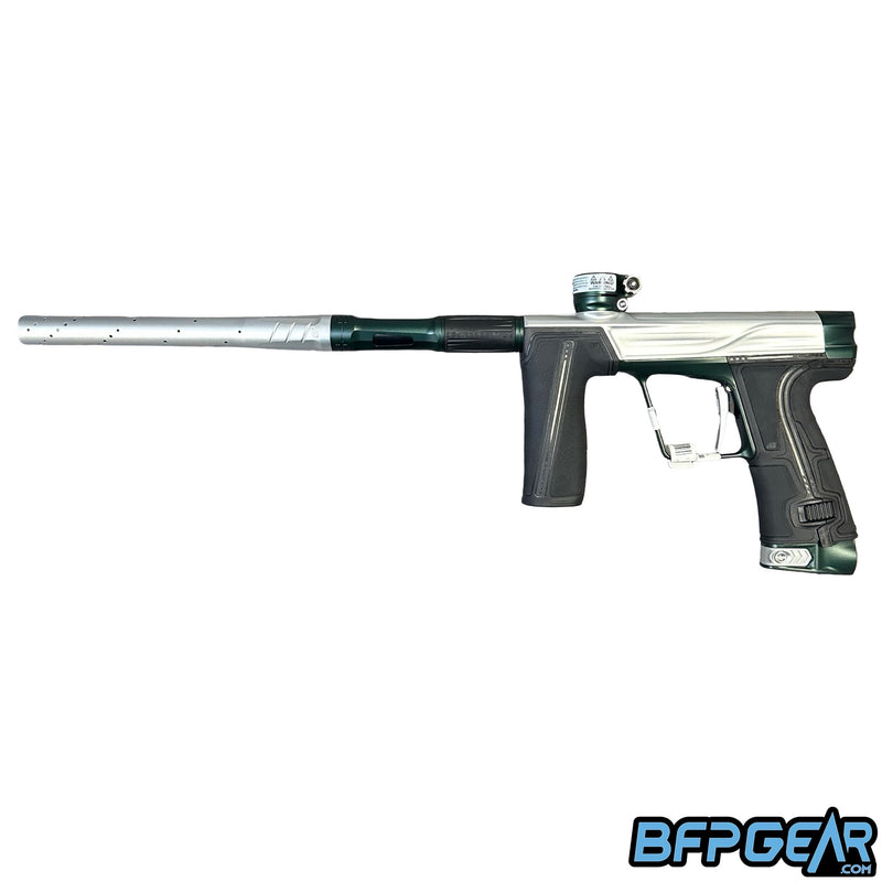 The Planet Eclipse GEO R5 in the silver and British racing green color way.