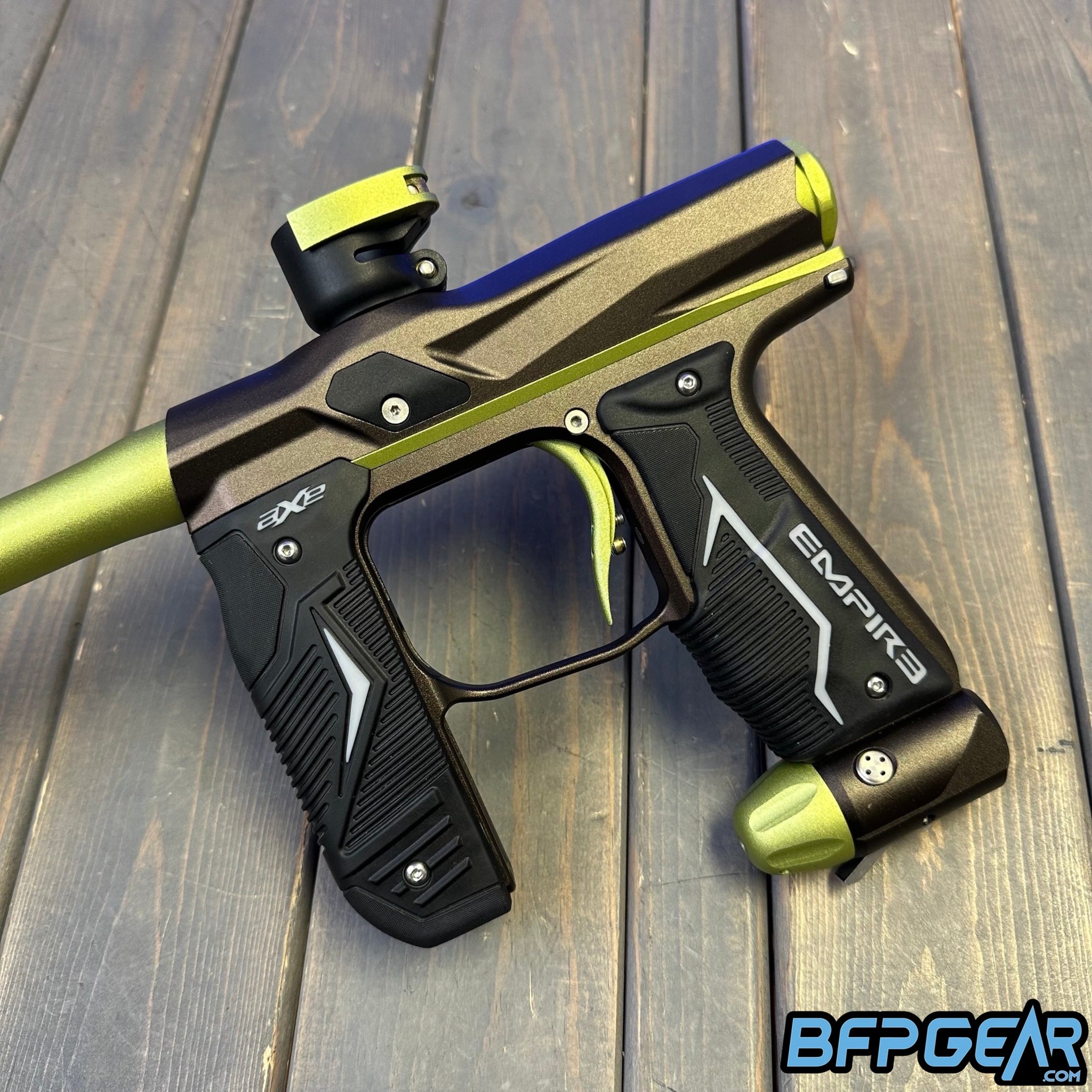 Used Empire Axe 2.0 - Brown / Lime