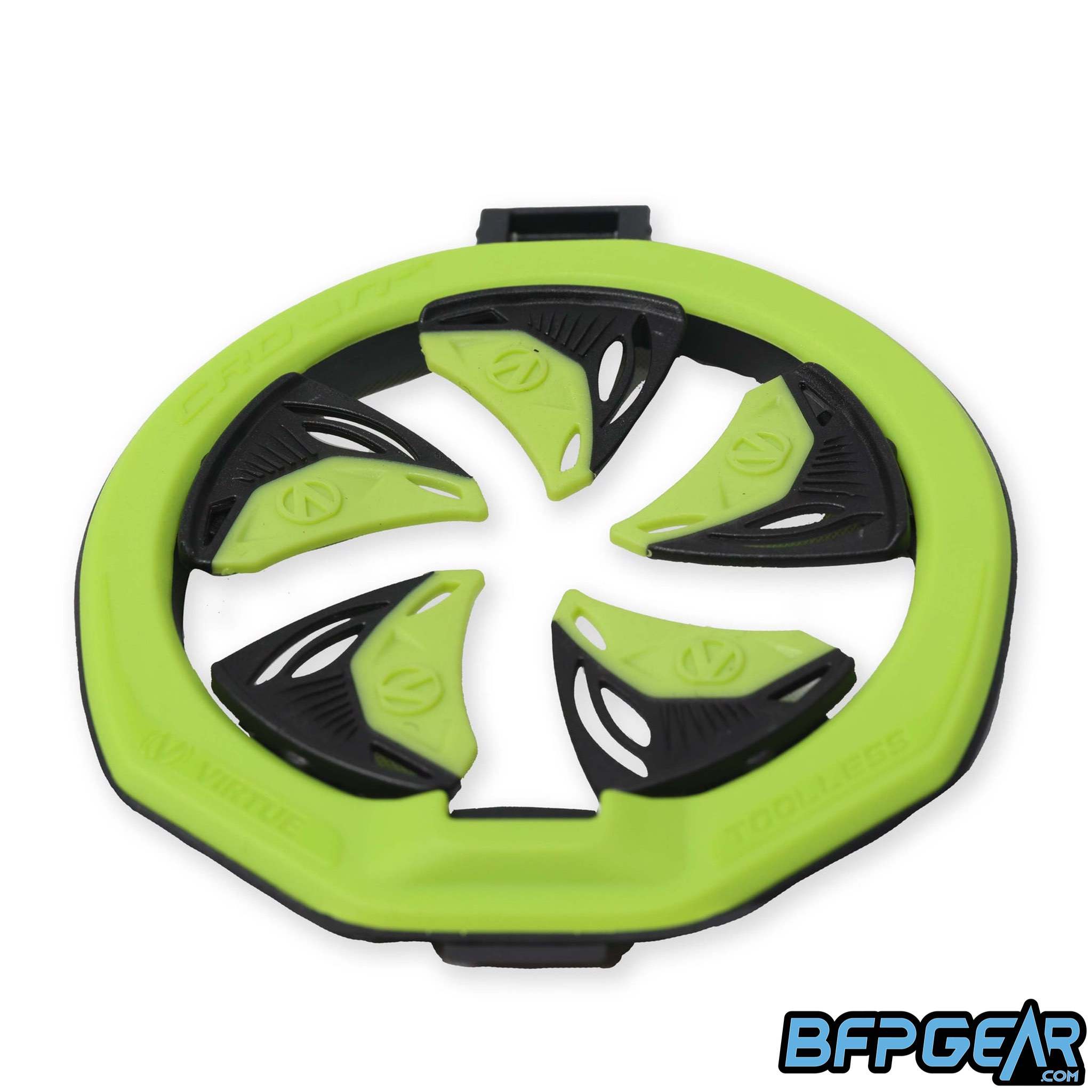 Angled view of the SF III Speed feed in acid. Hinge locking lid and tool-less installation/removal have been brought back from the previous SF II speed feed.