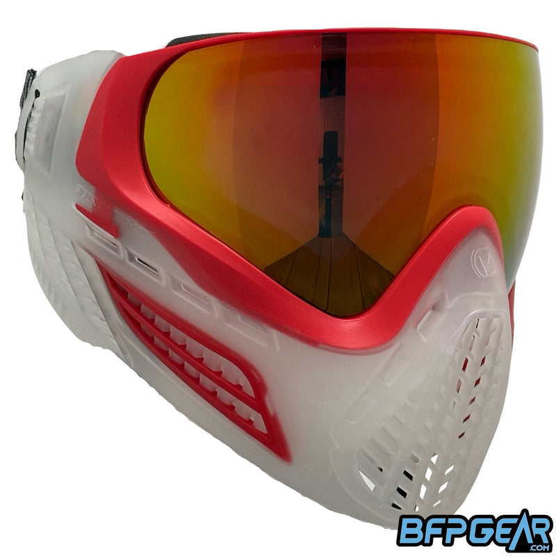 The Virtue VIO Ascend goggle in the crystal red color way, facing the right. 