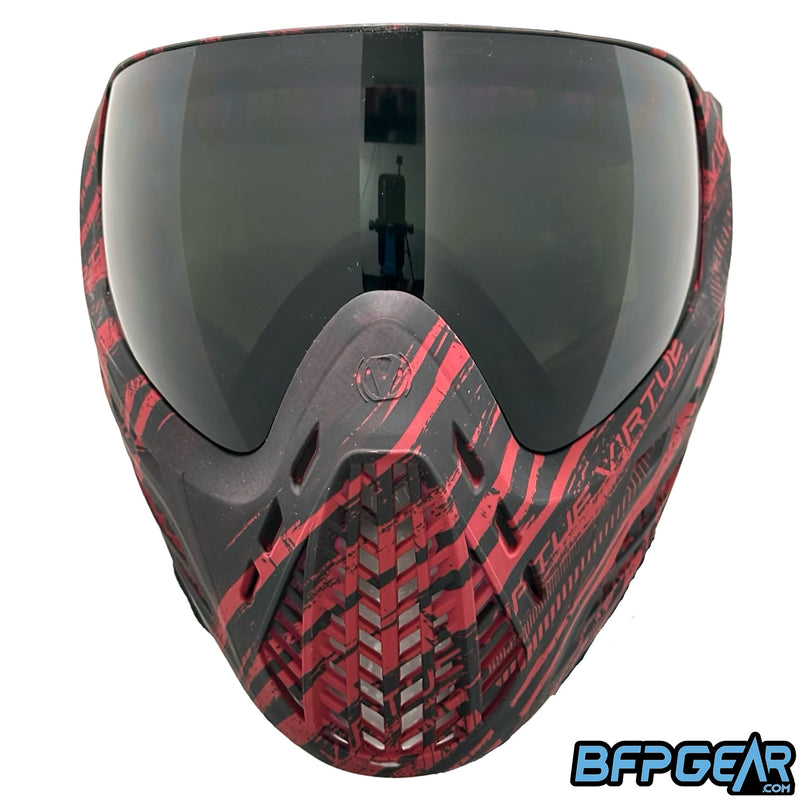 The Virtue VIO Ascend goggle in the graphic red color way, facing the front. This shows off the ventilation.