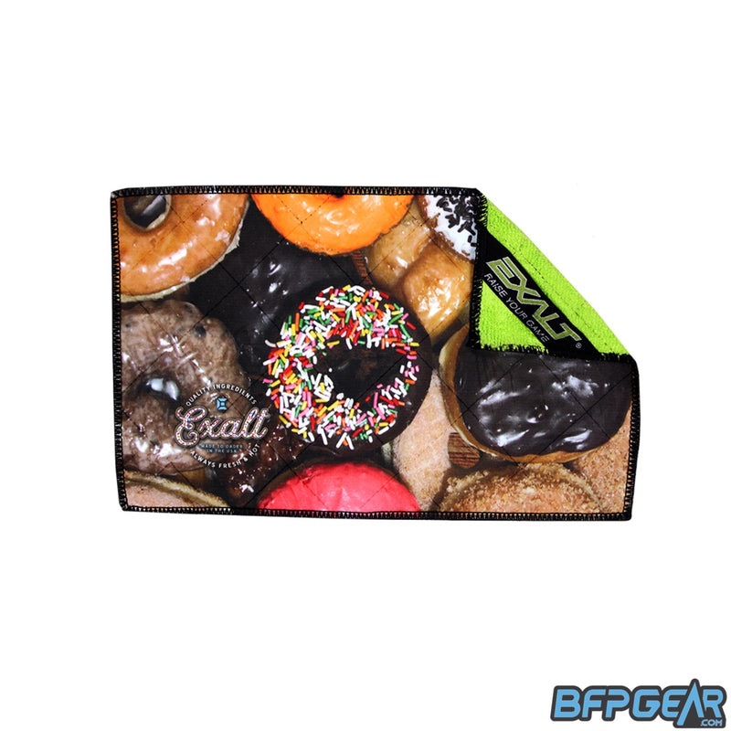 The Exalt Microfiber Player cloth in the Donuts style.