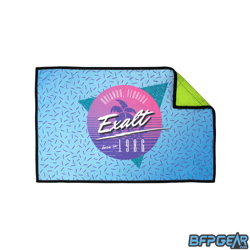 The Exalt Microfiber Player cloth in the Retro style