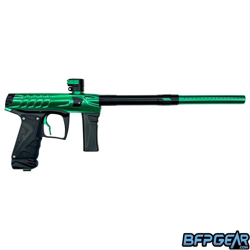 The Field One Force in Gloss green with dust black accents