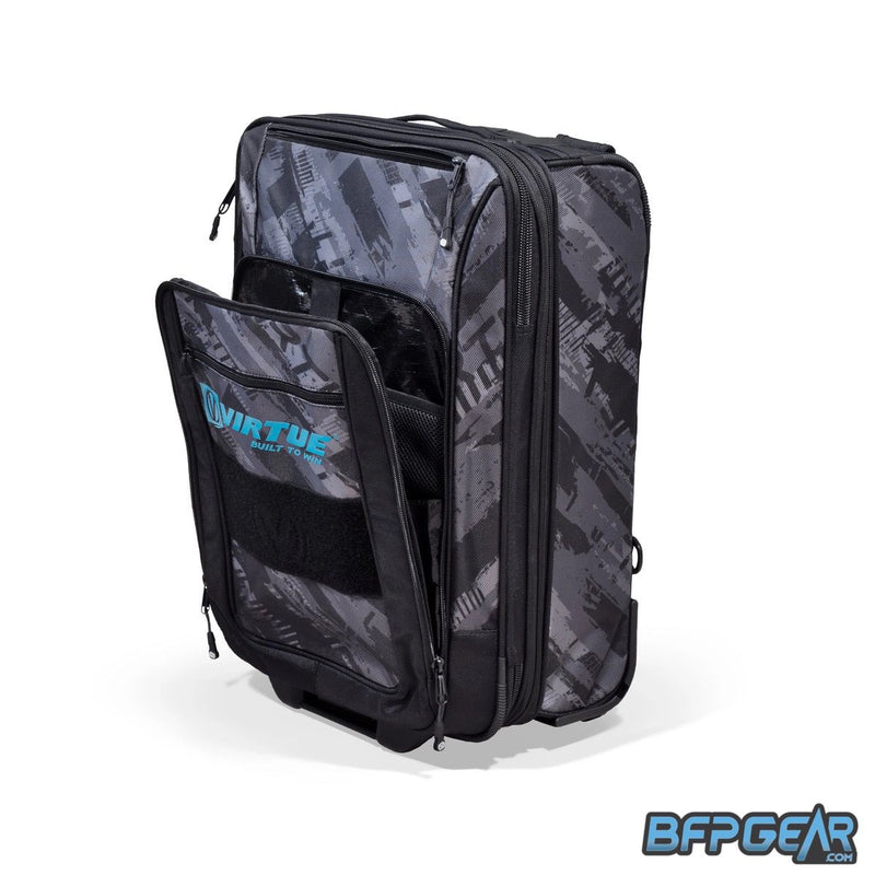 All mid roller bags have an extra pocket on the front.